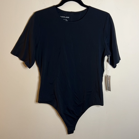 Everlane The Short-Sleeve Crew Neck Bodysuit - Thong - Picture 3 of 8